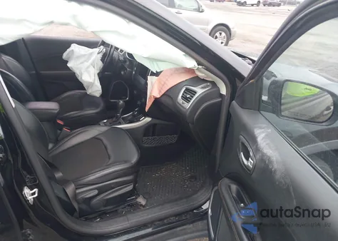 2021 Jeep Compass Latitude 4X4 из США, поврежденный, VIN 3C4NJDBB3MT502731